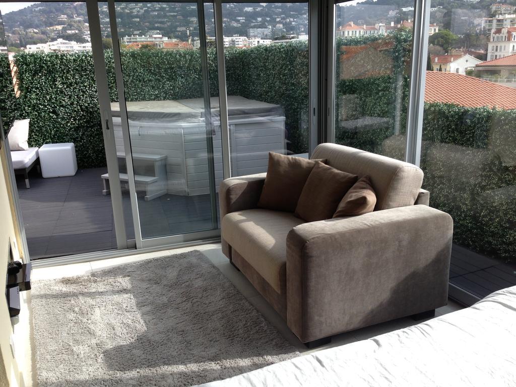 Апартаменти Penthouse With Jacuzzi On The Big Terrace Канни Екстер'єр фото